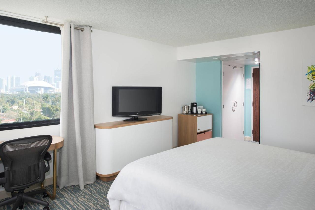 Sheraton Miami Airport Hotel And Executive Meeting Center Miami Springs Exterior photo