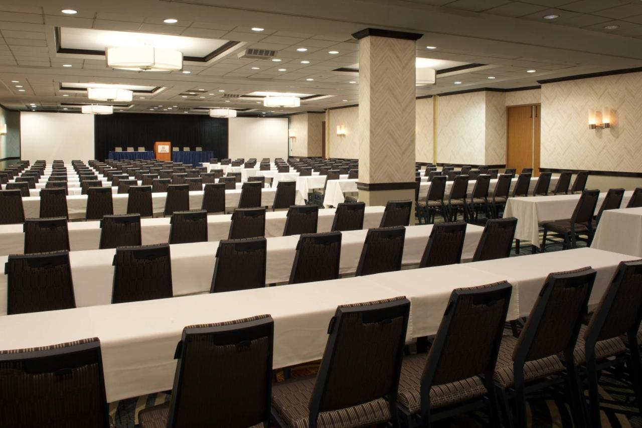 Sheraton Miami Airport Hotel And Executive Meeting Center Miami Springs Exterior photo